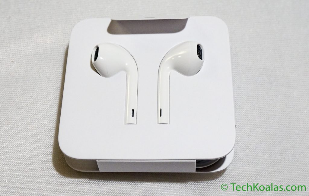 The earpods now have a lightning connector.